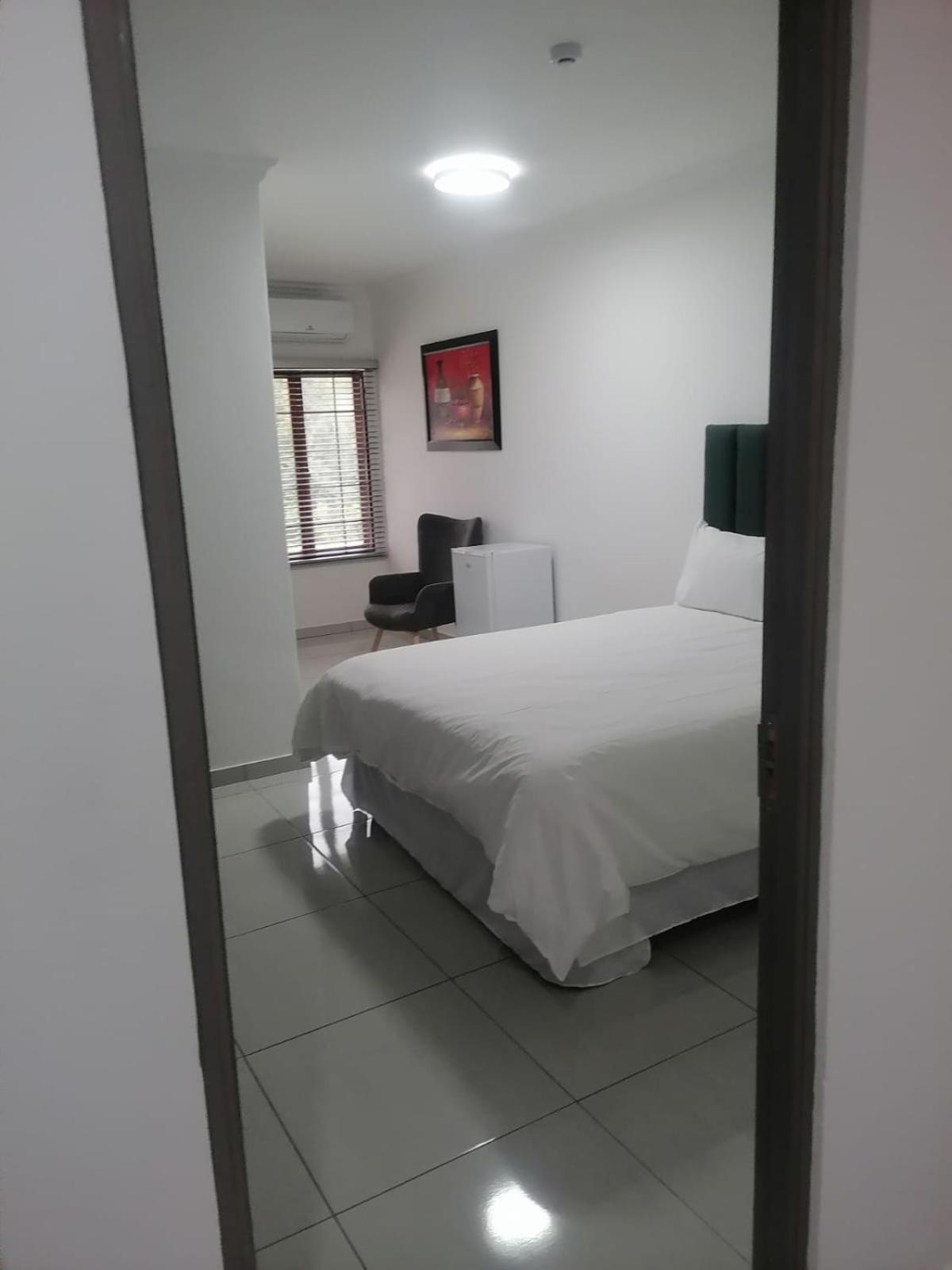 Gold Rush Oasis Guest house Johannesburg