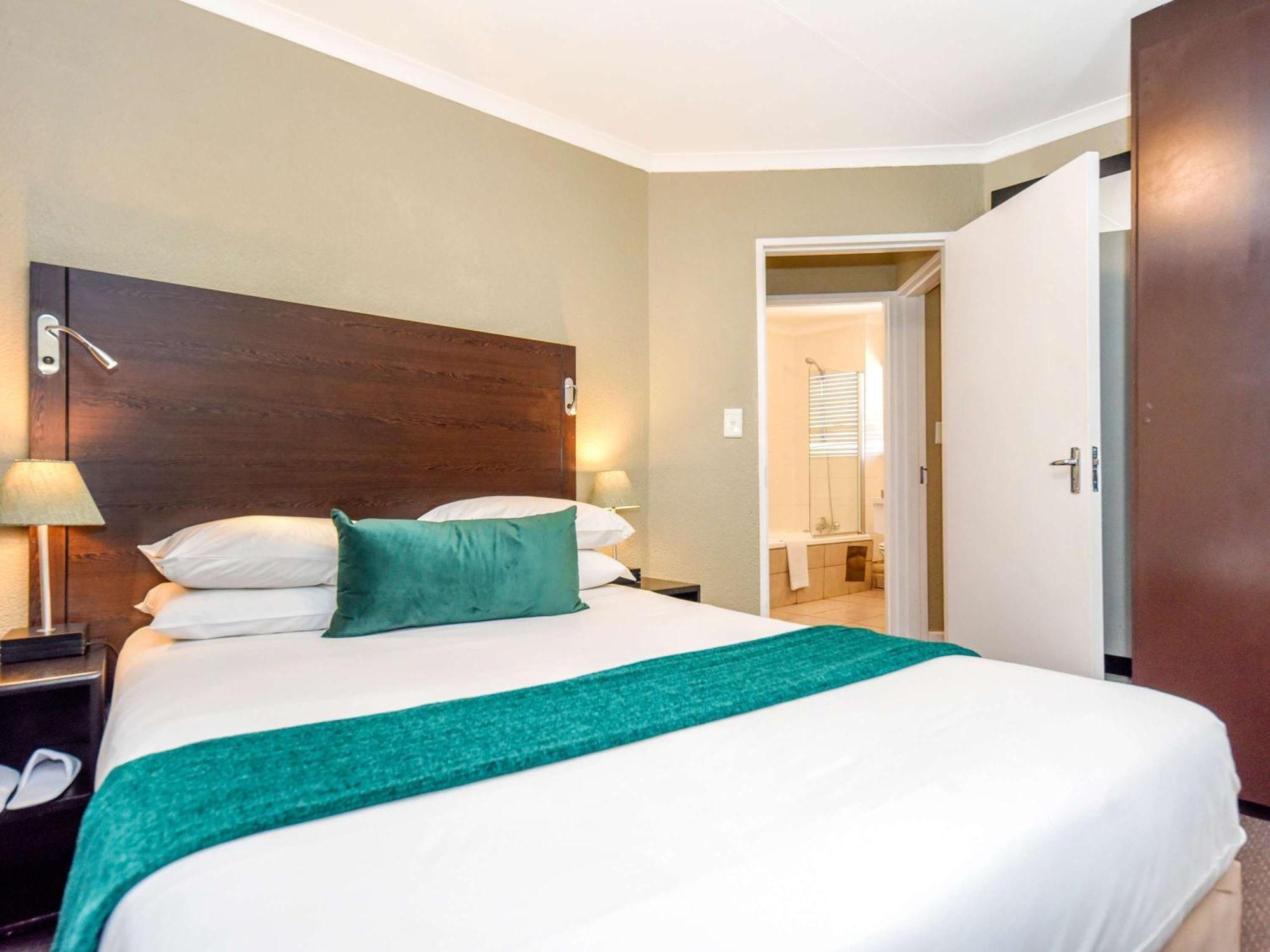 Mercure Bedfordview 3*
