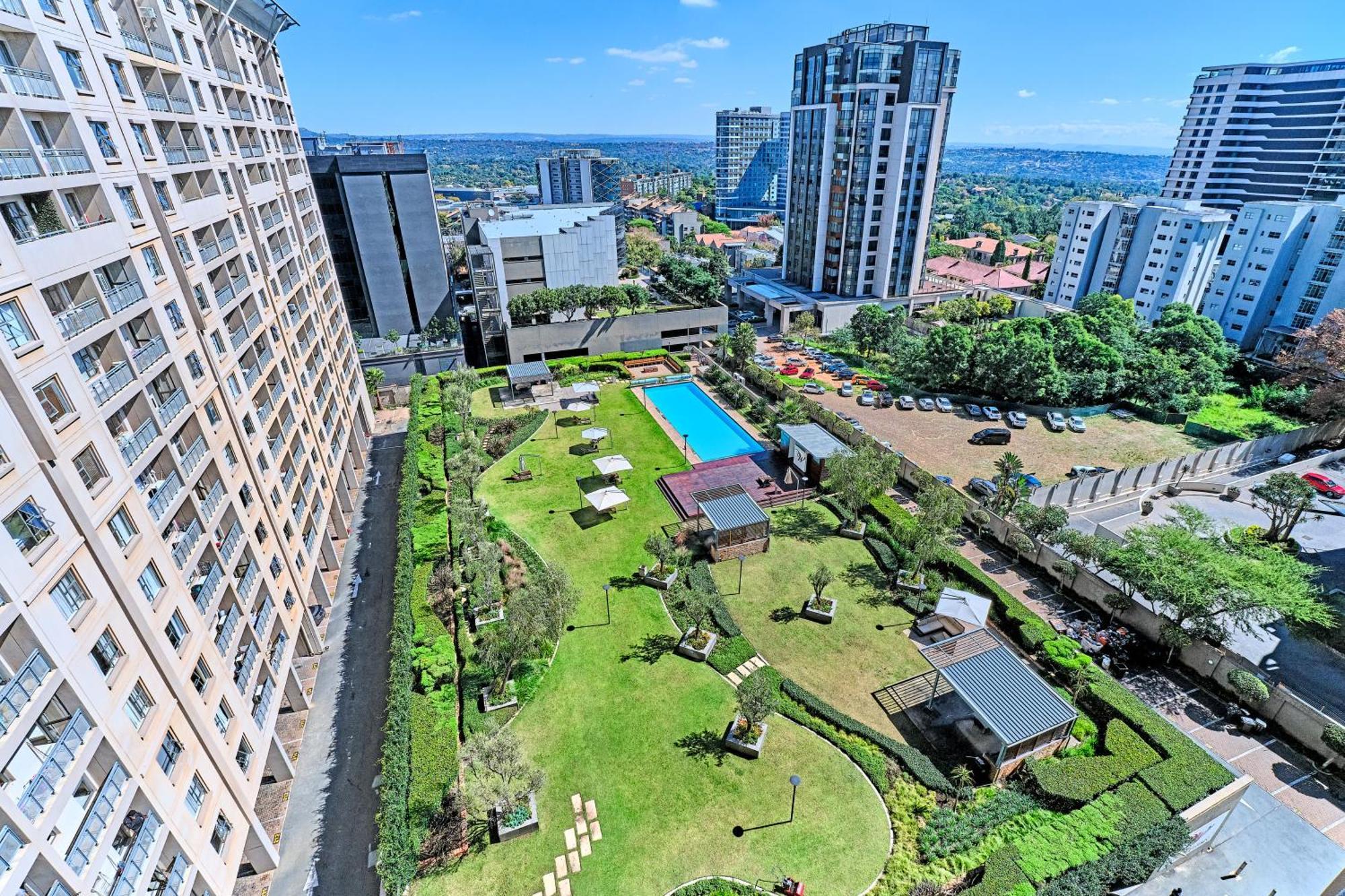 Westpoint Executive Suites, Sandton, Apartment