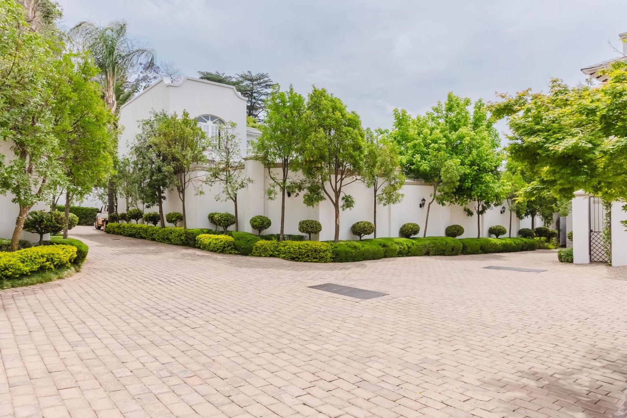 Hyde Park Retreat Johannesburg