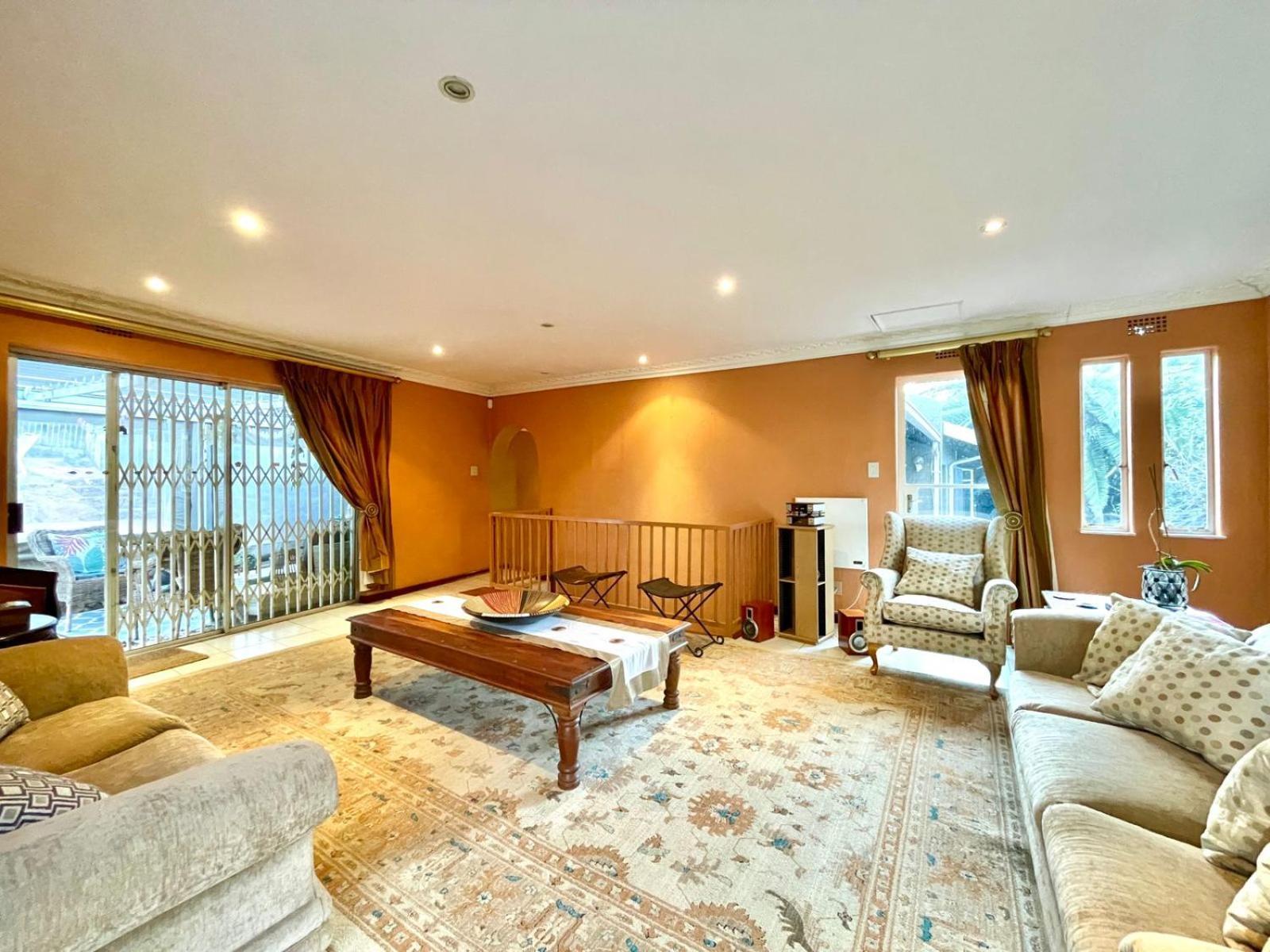Suburban Tranquility Holiday home