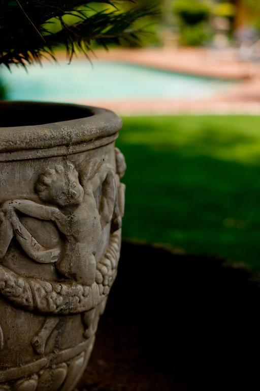 Little Tuscany Boutique Hotel 4*