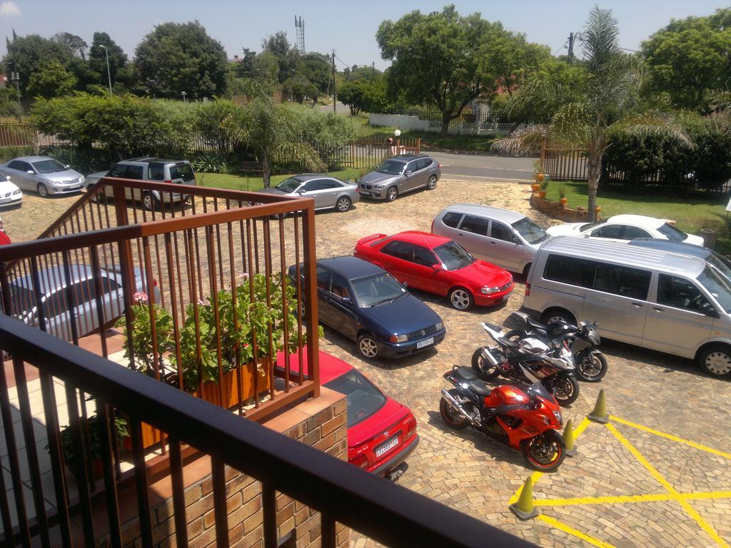Hotel Kwa-eden And Conferencing Johannesburg