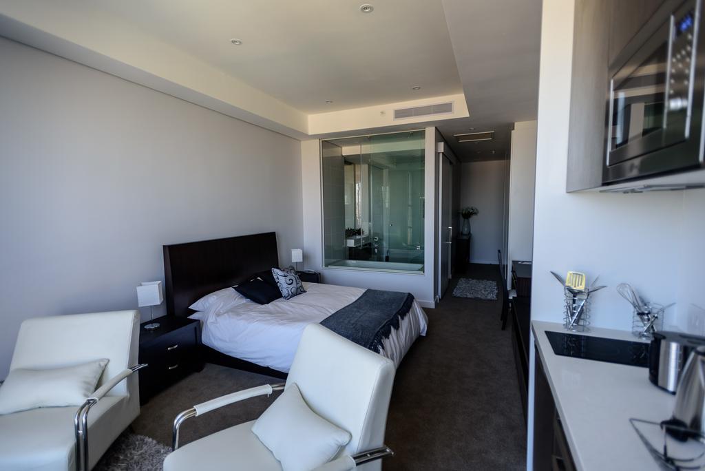 Apartment Sandton Skye Unit *