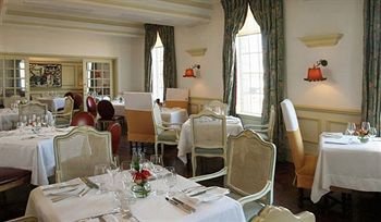 Monarch Hotel