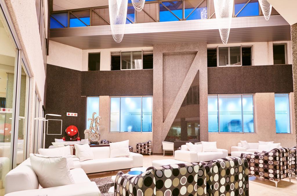 Khách sạn Palm Continental