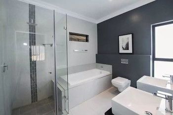 The Residency Sandhurst Aparthotel 3*