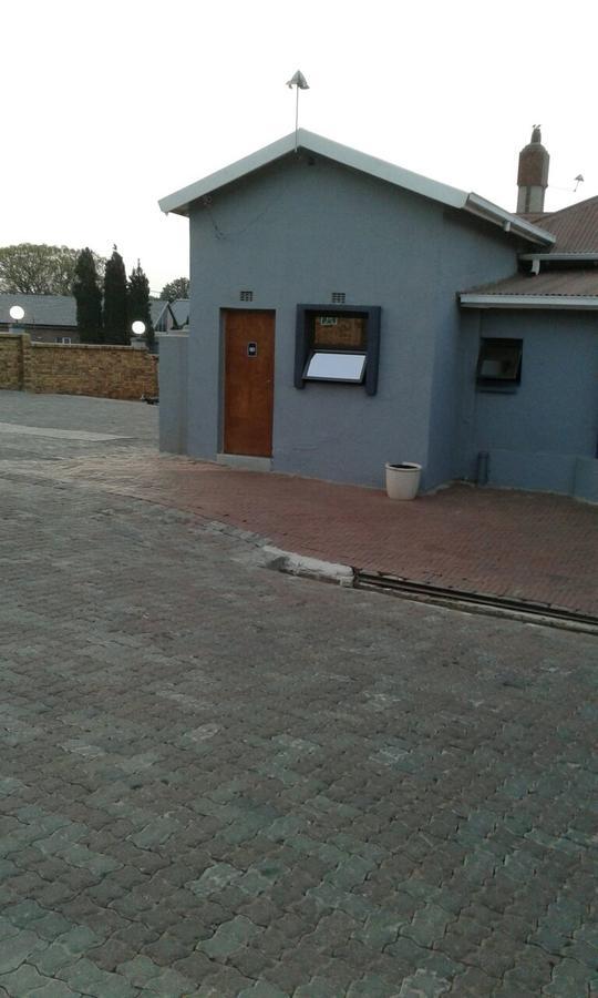 Hotel Central Lodge Hotels Johannesburg