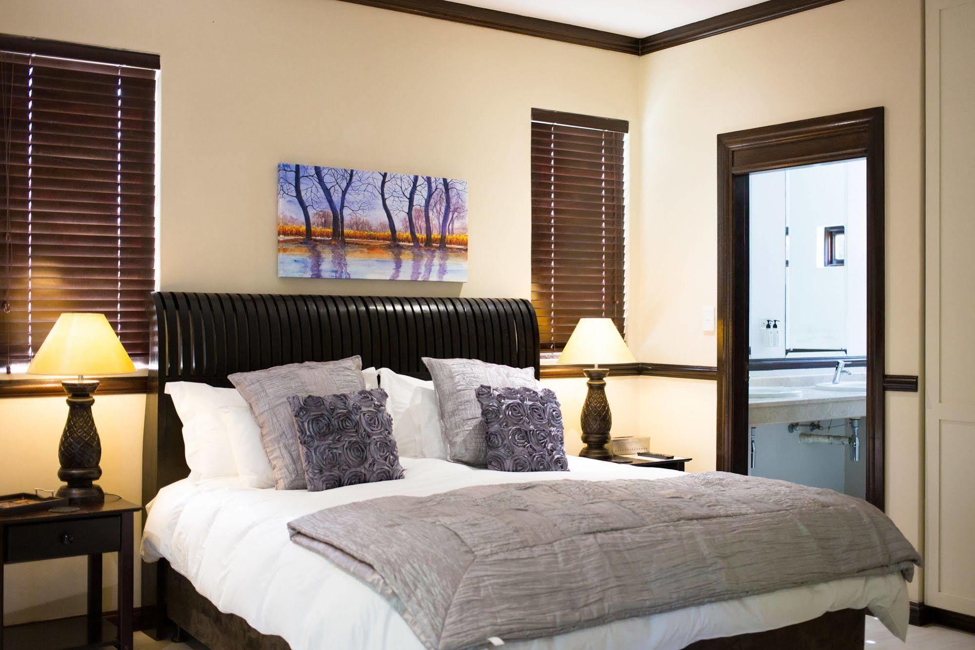 No66 Sandton Apartment Johannesburg