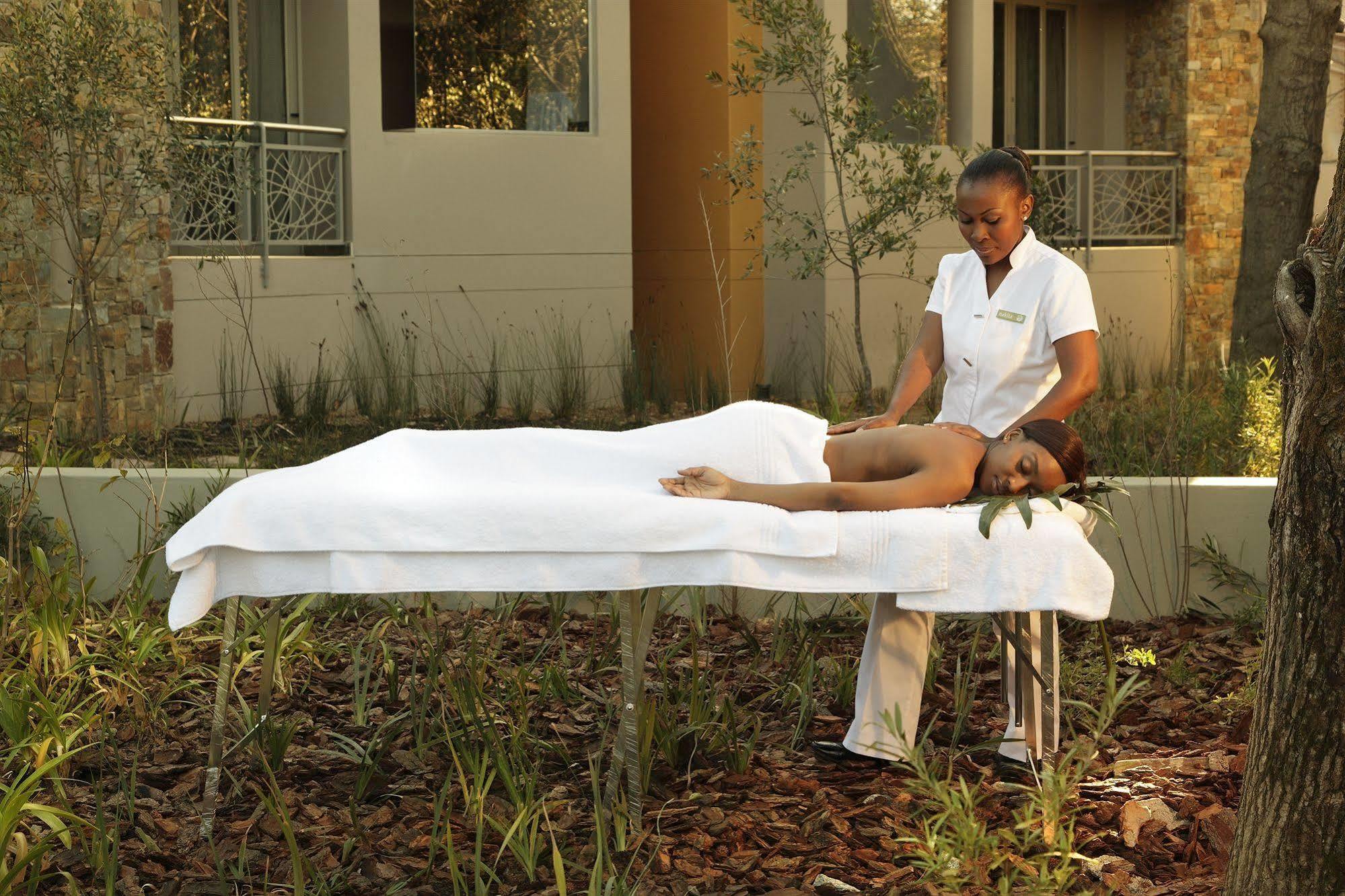 Hotel The Capital Moloko Johannesburg