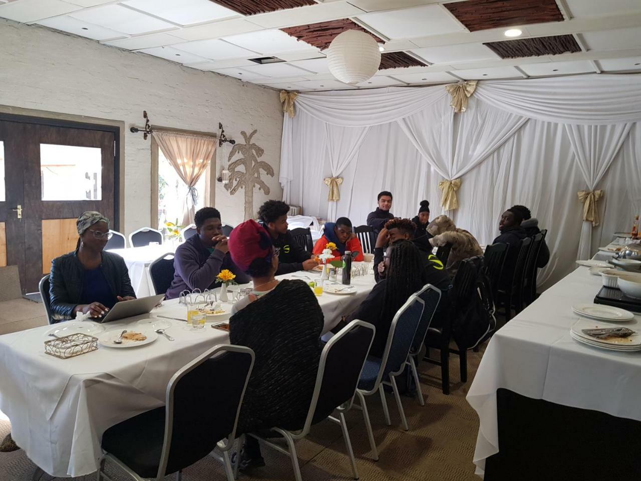 Hotel Kwa-eden And Conferencing 3*