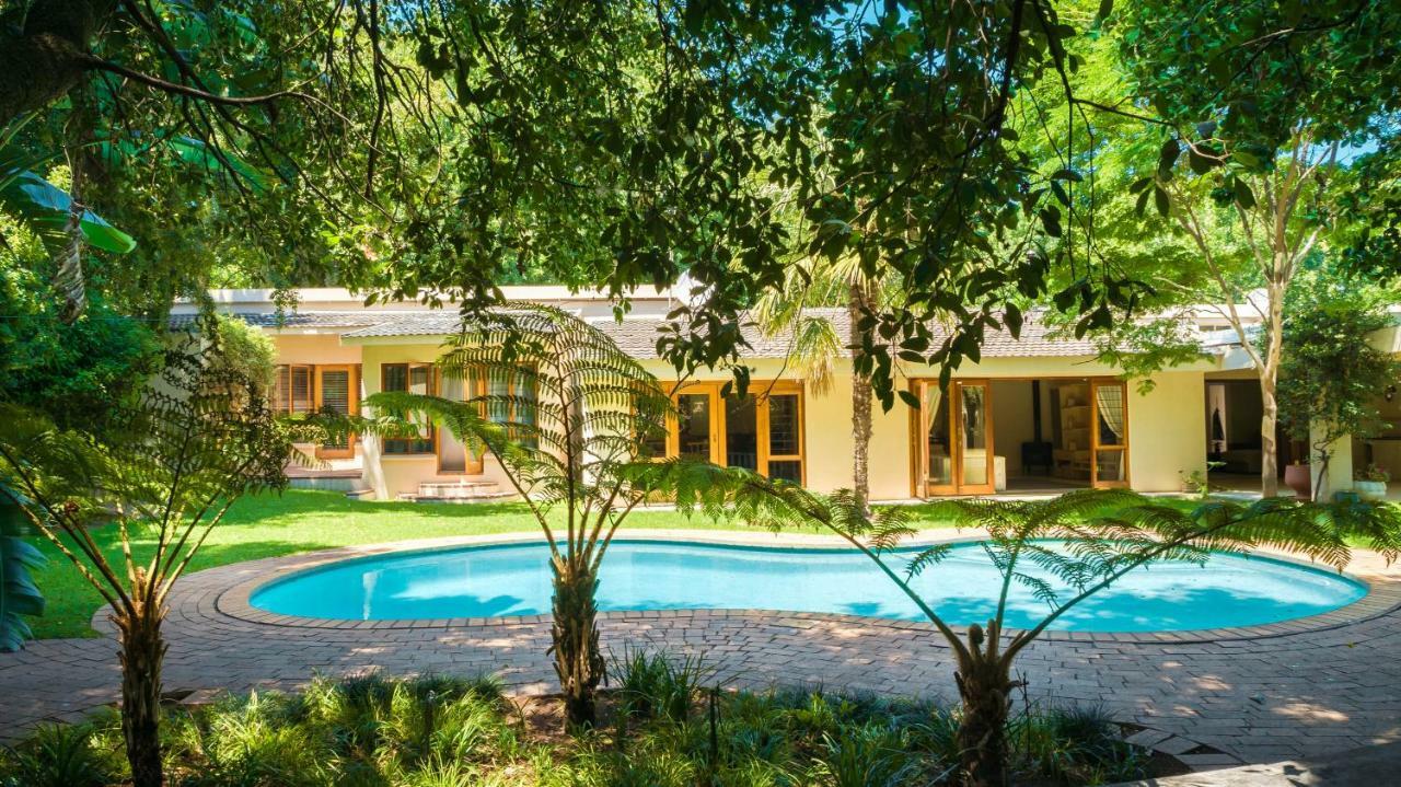 Noraclox River Club Bed & Breakfast 3*