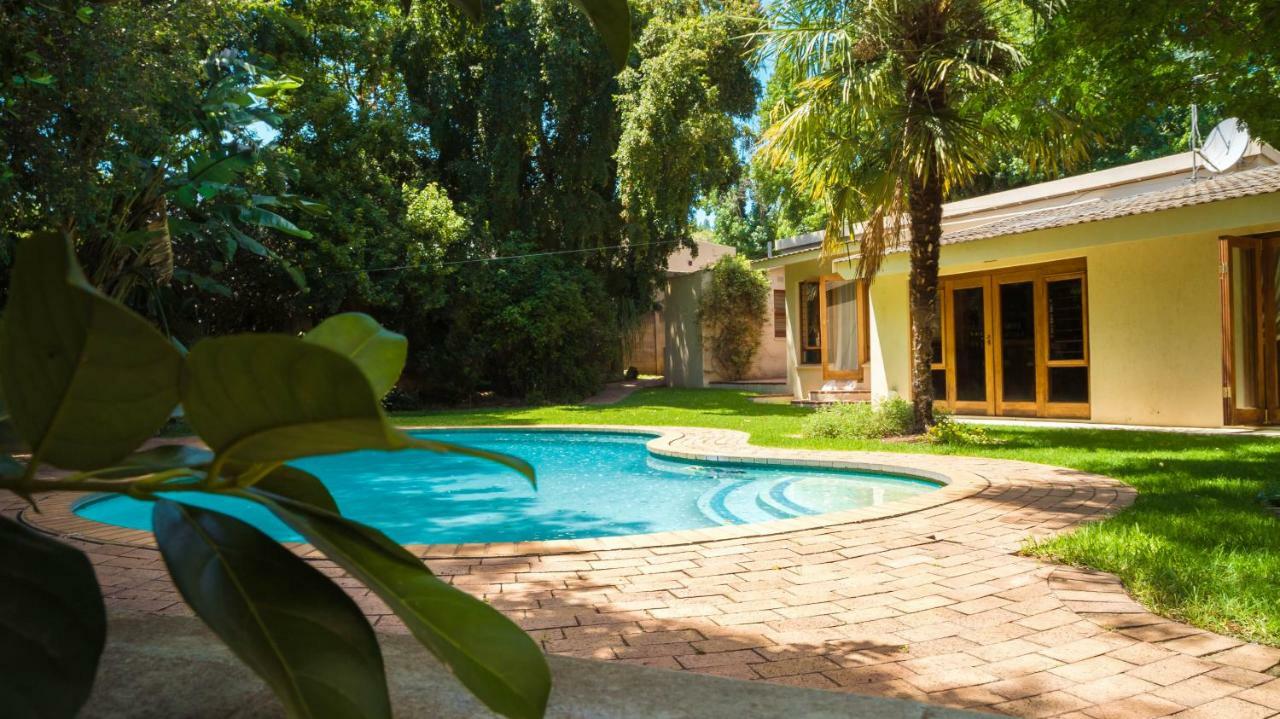 Noraclox River Club 3* Johannesburg