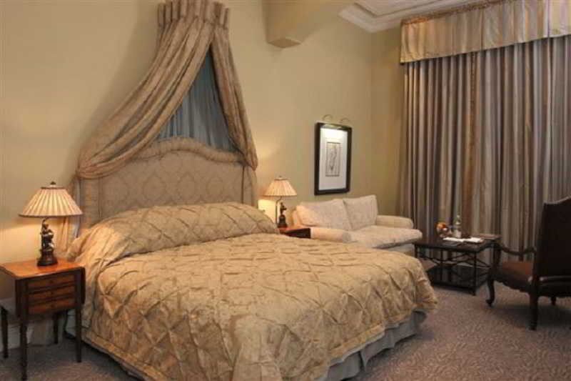 Hotel Monarch Johannesburg