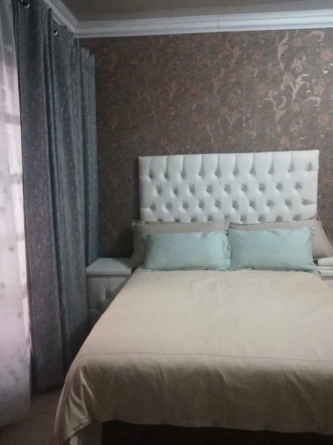 Homestay Lalela House Johannesburg