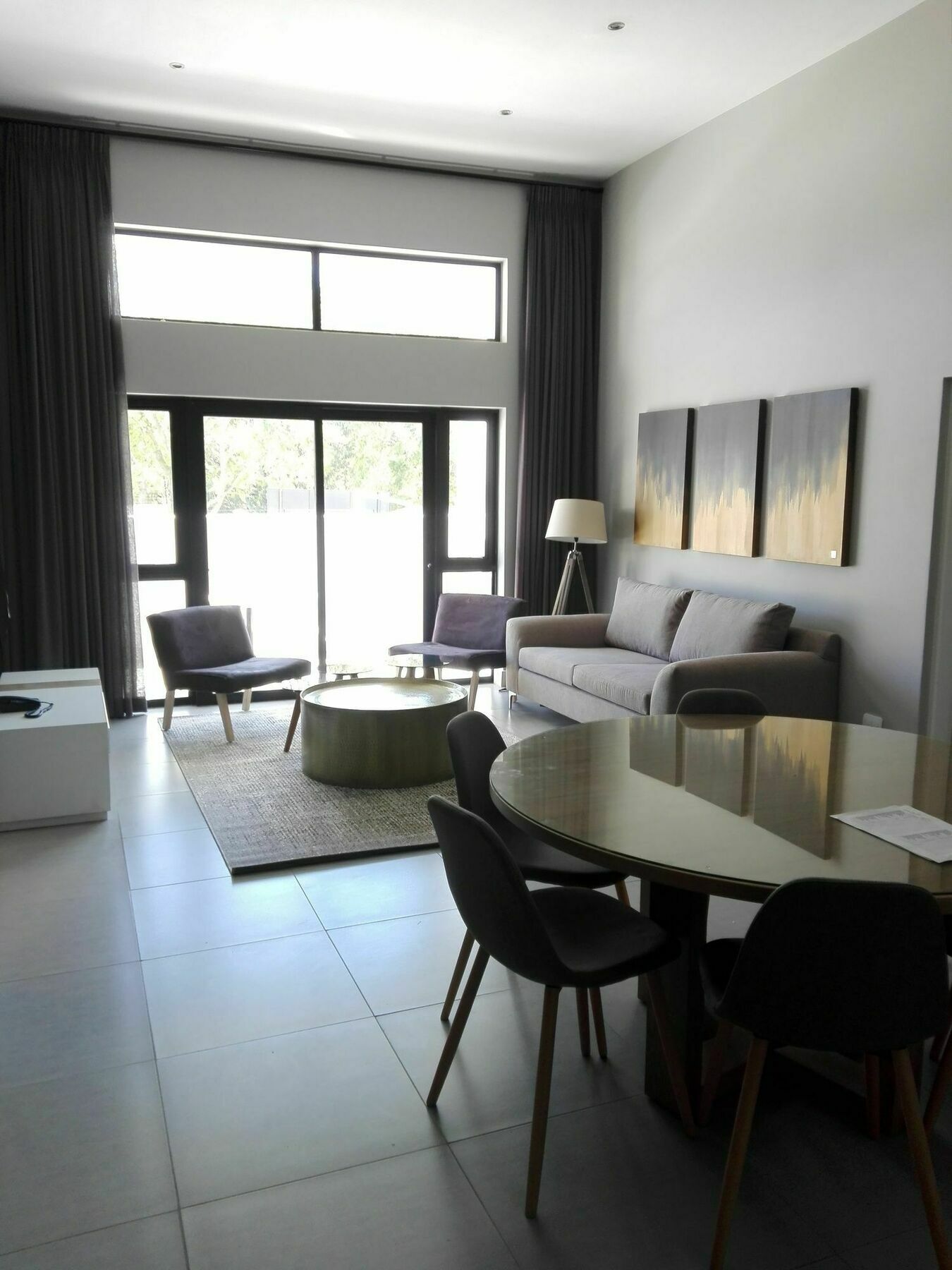 Aparthotel The Residency Sandhurst 3*
