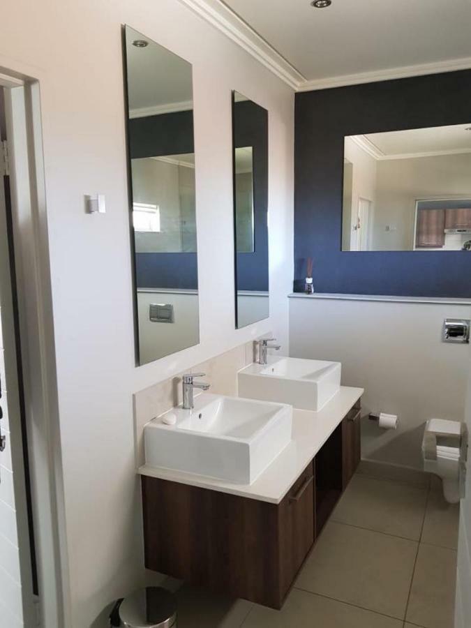 128 Patricia Road, Sandown Extention3 Apartment Johannesburg