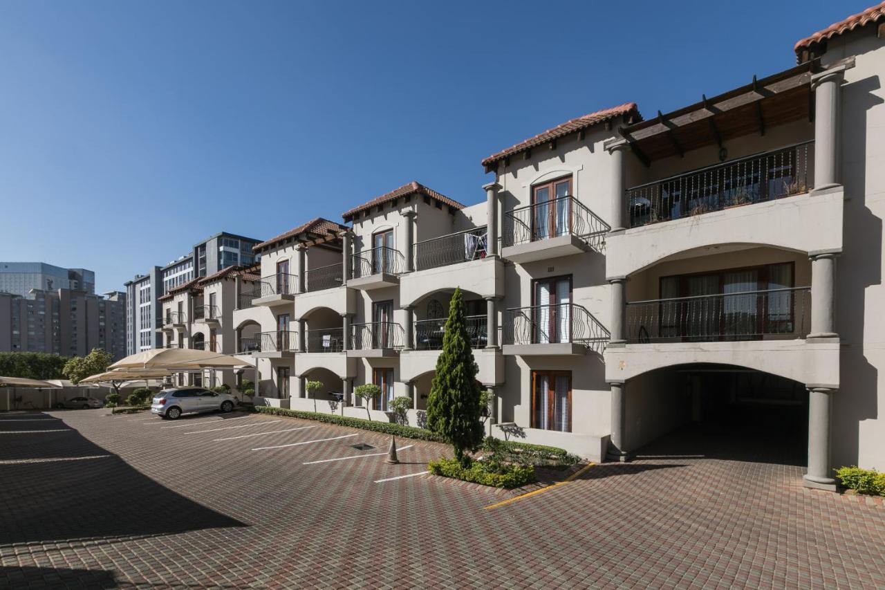 Apartment 13 Monte Sereno Johannesburg