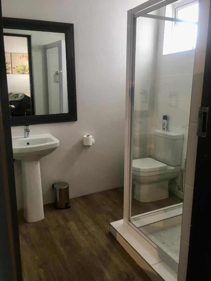 Guest house Melville Manor 3*
