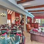 Sunninghill Guest Lodges
