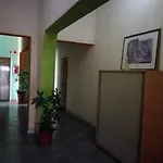 Queenslodge , Your Home Away From Home Guesthouse