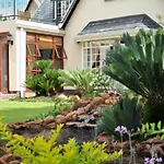 Gallo Manor Executive Bed & Breakfast