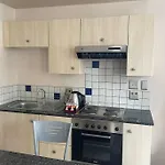 Cool & Easy Flat In The Heart Of Marshalltown