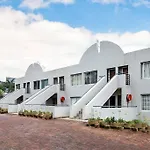 St Tropez 1 Bedroom Sandton Residence
