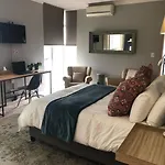 Fever Tree Suites