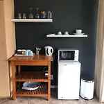 Fever Tree Suites