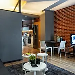 Corporate Apartment Rentals- The Vantage