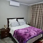 Executive 2 Bed Apartment, Free Wifi And Dstv