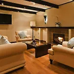 Stillpoint Country Manor