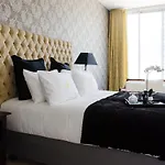 The Houghton Villa