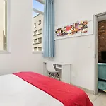Luxury 2Bed Opposite Woolies On Gandhi Square+Wifi