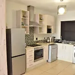 The Cube Apartments, Unit 34 On De La Rey Road