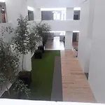 One Perfect Stay Rosebank
