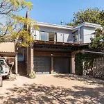 Top Of The Mountain +Pool Northcliff Joburg