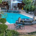 City Lodge Hotel Sandton, Katherine Street