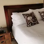 Somona Guest House