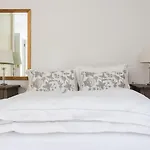 Sandton Stay Casa Rosa