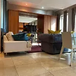 Apartment On 8Th