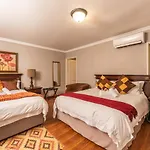 Fatmols Guest Lodge