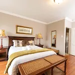 Fatmols Guest Lodge