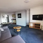 Private Room Anew Hotel Parktownian