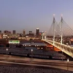 City Living Near Nelson Mandela Bridge & Wits Uni