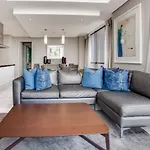 Luxury Penthouse At Sandton Skye