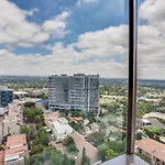 Luxury Penthouse At Sandton Skye