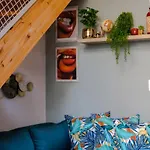 The Artful Cityscape Loft - Serenity In The City