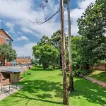 Modern 1 Bedroom Apartment In Braamfontein Werf